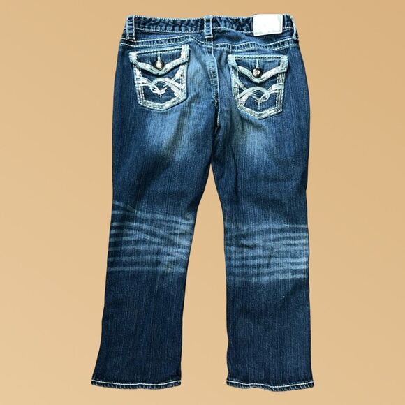 Maurice’s Distressed Denim Capri Jeans Size 7/8 #66 - Picture 1 of 5